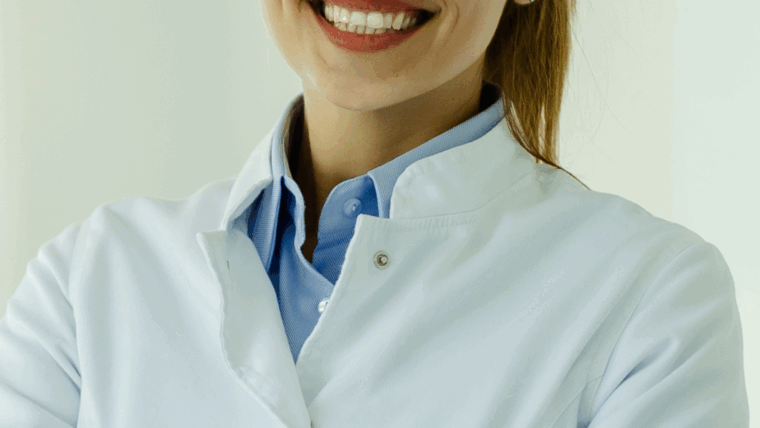 Dr. Mirela Toma